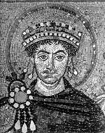 Император Юстиниан. Мозаика из церкви Сан-Витале в Равенне. Фрагмент. Середина VI в.