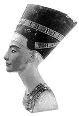 Царица Нефертити, жена Эхнатона Бюст из Археологического музея Флоренции