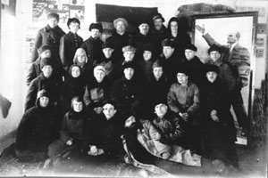 Двадцатипятитысячники из Лениграда, приехавшие в Барнаульский округ. 1930 г.