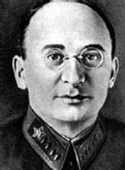 Главные исполнители массовых репрессий Н.И.Ежов и Л.П.Берия