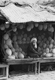 Торговец дынями. Самарканд. С.М.Прокудин-Горский. Между 1905—1915&nbsp;гг. 