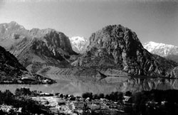 Озеро Искандер. Современное фото
