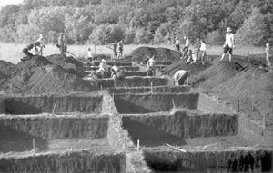 На раскопе. Фото 2005&nbsp;г.