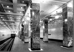 Зал ст. метро «Сокольники».