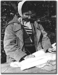 А.Юшко в археологических разведках в Подмосковье. 1970-е гг.